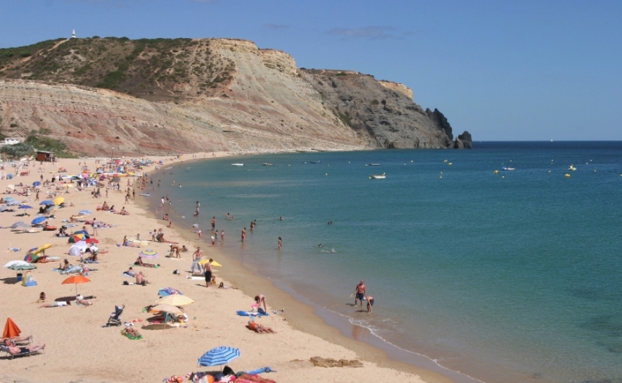 Areias nas Praias de Lagos com Boa Qualidade