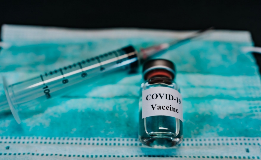 Covid-19: Mais de 2,9 milhões de pessoas têm pelo menos uma dose da vacina - DGS