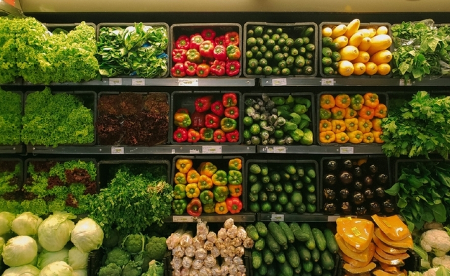 Portugueses preferem cada vez mais ir ao supermercado ou pequenas lojas, em vez do hiper