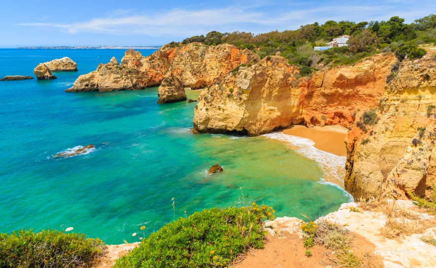 Alojamento turístico algarvio cresce na ocupação e no RevPar em julho Alojamento turístico algarvio cresce na ocupação e no RevPar em julho
