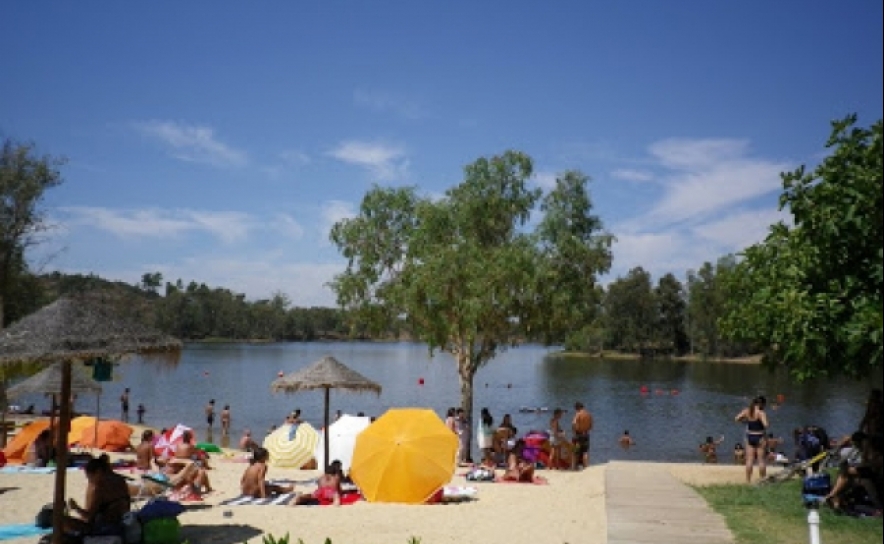 Câmara de Castro Marim quer construir duas praias fluviais em barragem