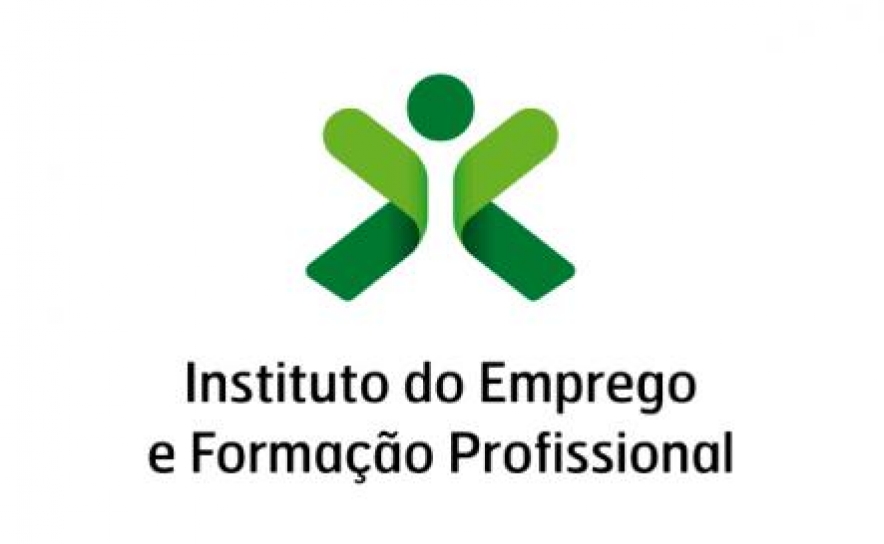 Número de desempregados inscritos sobe em novembro e aproxima-se dos 65 mil