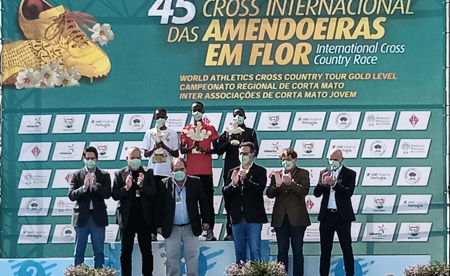 Rodrigue Kwizera e Rahel Daniel vencem 45.º Crosse das Amendoeiras em Flor