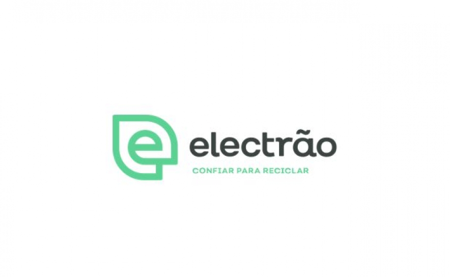 52 «Escolas Electrão» do distrito de Faro vão reciclar com o apoio da comunidade