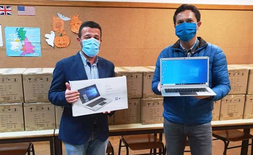 Câmara de Aljustrel adquiriu 130 computadores e 100 routers de Internet para alunos que não conseguem assistir aulas à distância
