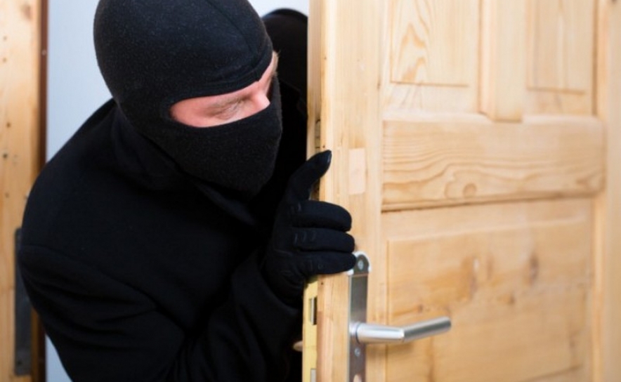 Deco Alerta: Aprende a proteger bem a casa e vai de férias descansado