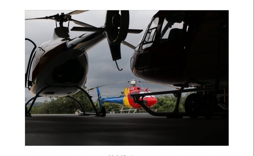 Mergulhadores prosseguem buscas no rio Douro e retiram hoje cauda do helicóptero