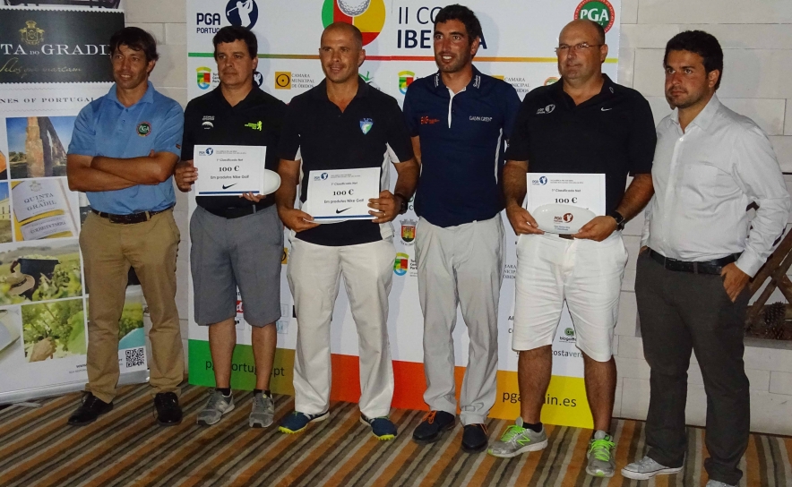 A equipa campeã de Tiago Cruz com David Pastor (PGA Espanha) e Pedro Portugal (Guardian Bom Sucesso) por Sofia Câmara-PGA Portugal- LR