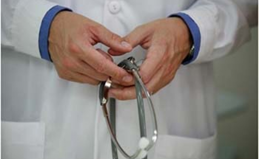 Hospital de Portimão investiga médico acusado de recusar assistir a idosa