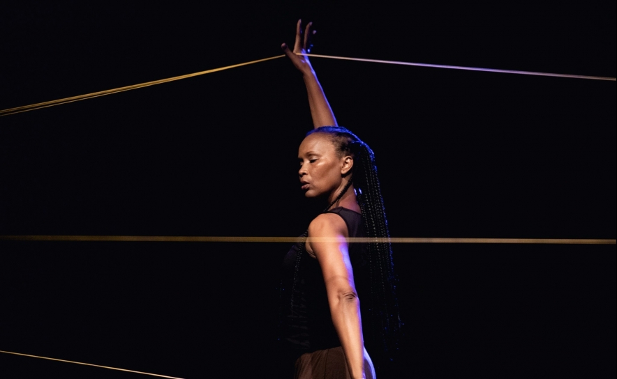 WORKSHOP: «DANÇAS DE LÁ_CORPOS DE CÁ» Com Bety Fernandes (Cabo Verde)