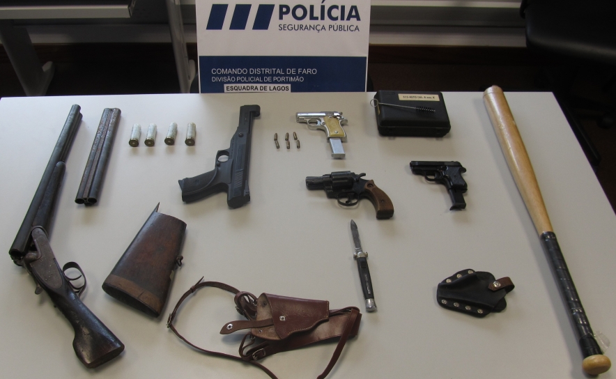  Detidos por posse de armas proibidas 