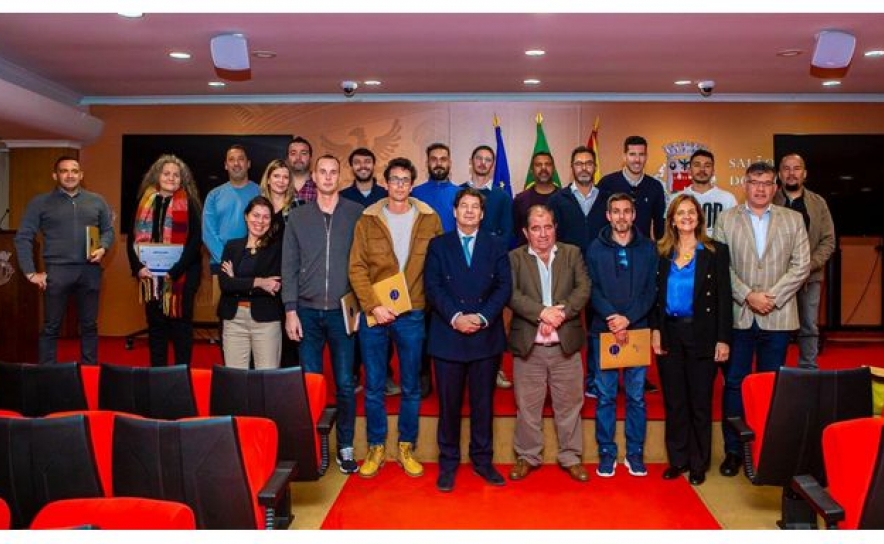 MUNICÍPIO DE ALBUFEIRA ENTREGA DIPLOMAS A FORMANDOS DA ACADEMIA APROMA