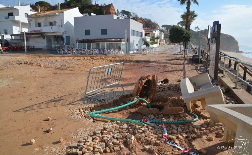 Mau tempo: Albufeira pode ser classificada como zona crítica de cheias