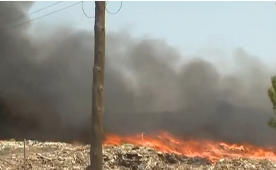 Fogo deflagra numa lixeira perto do local do incêndio de Gambelas
