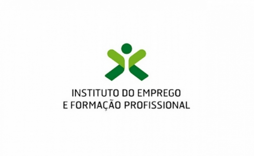 Número de desempregados inscritos nos centros de emprego sobe 36,8% em fevereiro