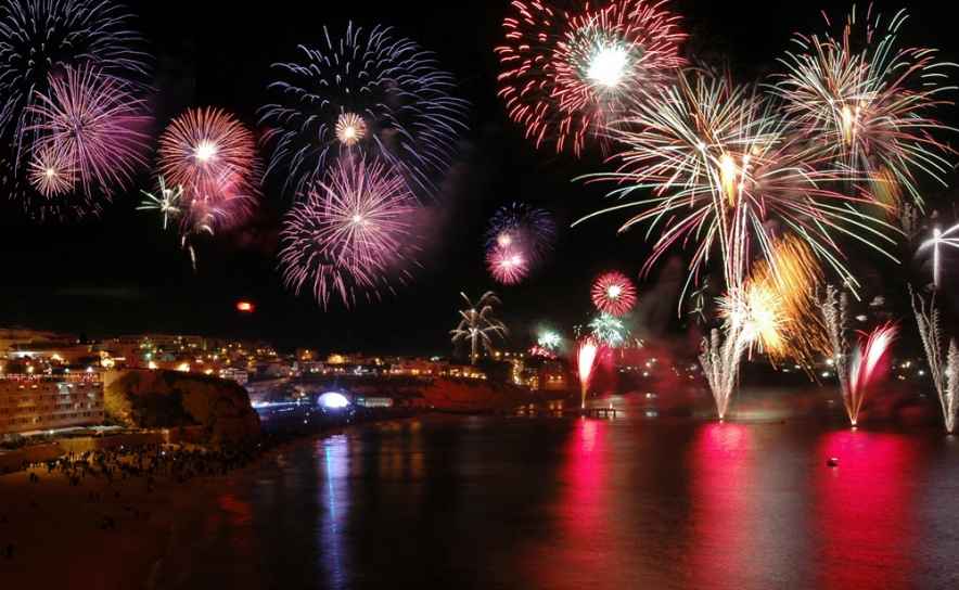 Albufeira é um dos destinos preferidos dos portugueses para a Passagem de Ano