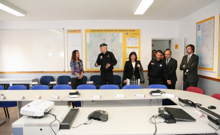 Novas instalações - sala de operações e de comando