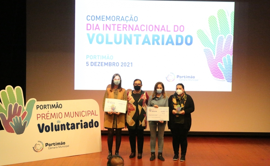 Vencedores Prémio Municipal do Voluntariado_ categoria Individual e categoria coletiva