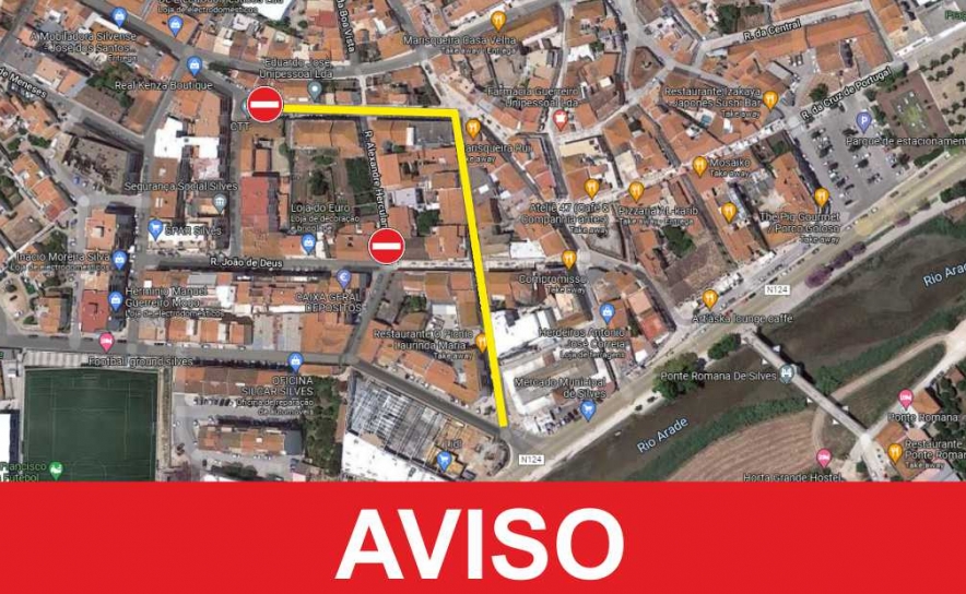 Corte de trânsito em Silves na tarde do dia 05 de novembro na Rua Francisco Pablos