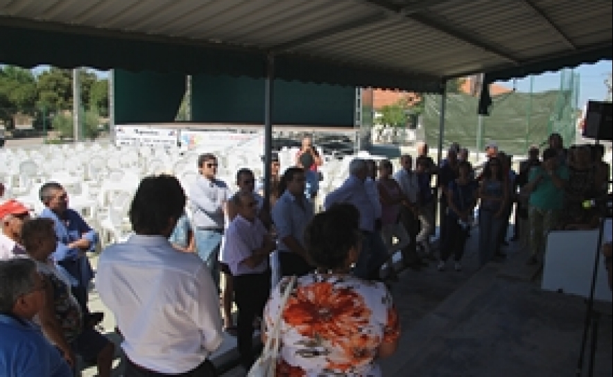 Homenagem a Eusébio da Silva Ferreira